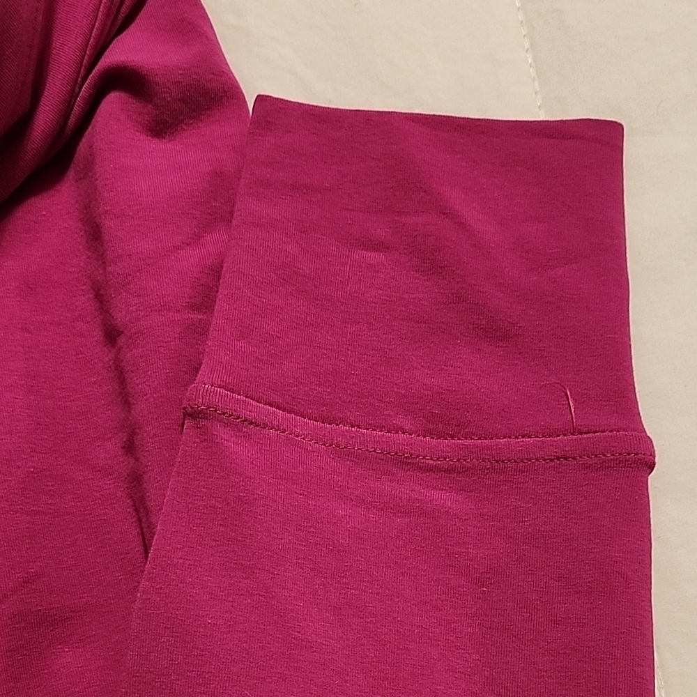 Vibrant Pink Leggings - Picture 3 of 6